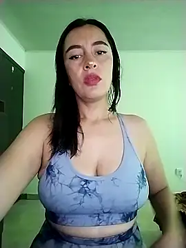 hailey85 online show from April 2026 07:29:01 PM