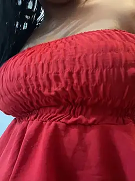 crystalmmour online show from February 2025 07:58:02 PM