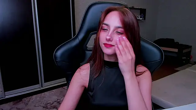 SilverDream online show from April 2026 07:55:02 PM