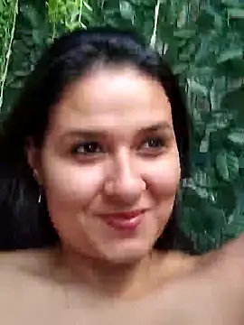 elena jonees online show from October 2025 07:33:01 PM