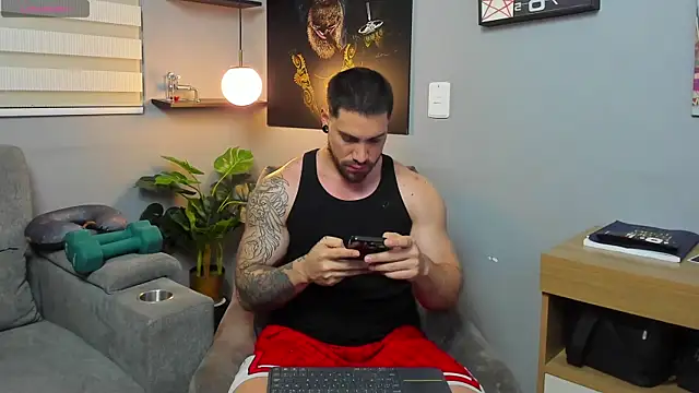 Giorgio-Leone online show from April 2026 02:16:02 AM