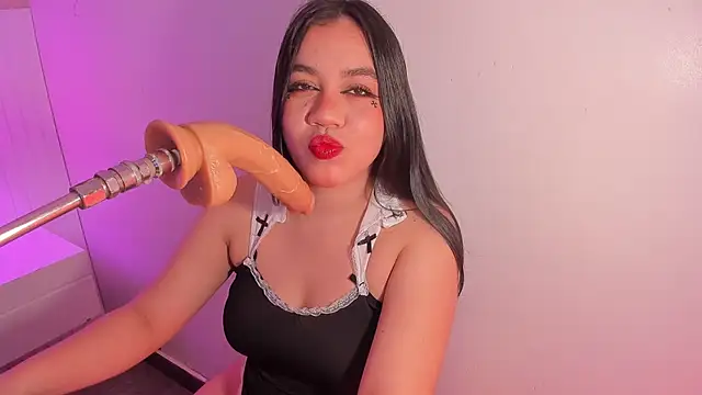 emma smile online show from April 2026 12:54:01 PM