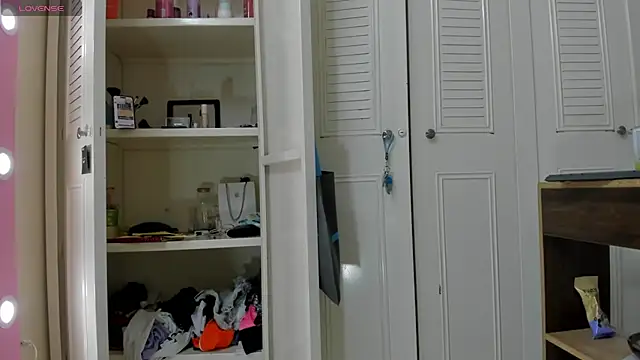 sweet amalia4 online show from October 2025 07:20:01 PM