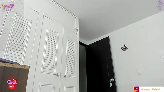 Snapshot of sweet_amalia4 chatting on June 2026 11:07:01 PM sweet amalia4 online show from June 2026 11:07:01 PM