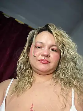 Snapshot of Naiara_Sex_ chatting on July 2026 12:05:01 AM Naiara Sex online show from July 2026 12:05:01 AM