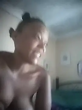 Snapshot of Feathergal69_ chatting on December 2024 05:51:01 AM Feathergal69 online show from December 2024 05:51:01 AM