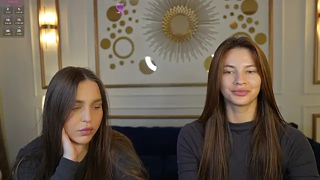 Julia  Star  online show from October 2025 07:40:02 AM