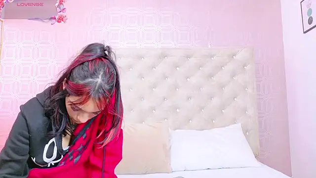 Derieri D online show from October 2025 07:46:02 PM