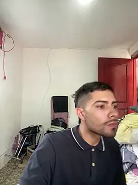 Jestebanano online show from February 2026 07:04:02 PM