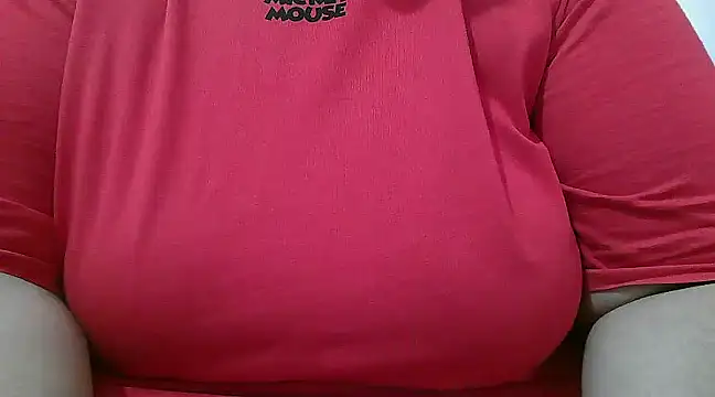 Snapshot of Queen_of_boobs01 chatting on February 2025 08:42:01 AM Queen of boobs01 online show from February 2025 08:42:01 AM