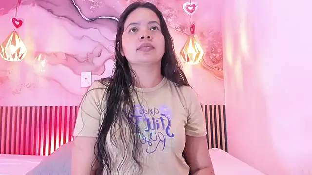 EvelynSweet1 online show from April 2026 07:14:01 PM