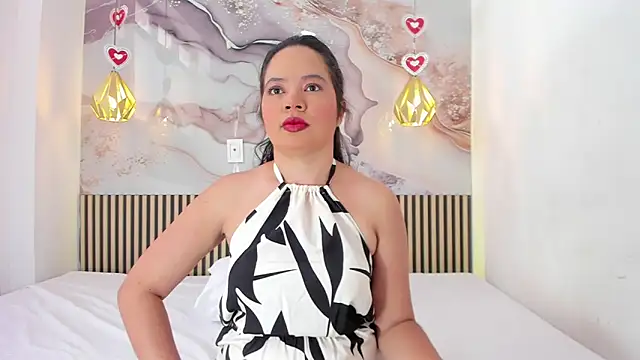 EvelynSweet1 online show from July 2026 07:40:01 PM