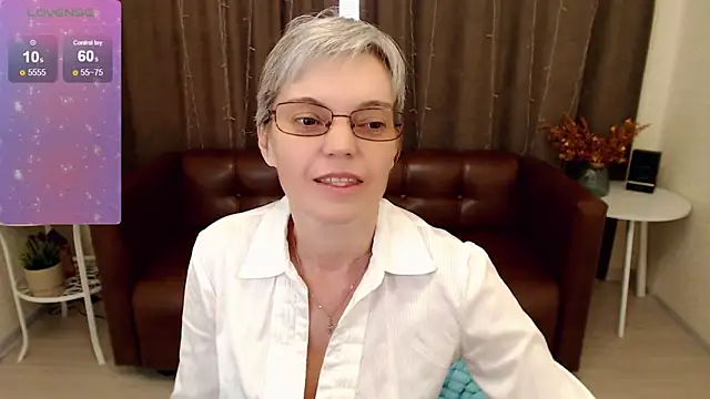 Snapshot of Cutie_Erikaa1 chatting on February 2025 05:41:01 AM Cutie Erikaa1 online show from February 2025 05:41:01 AM
