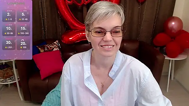 Snapshot of Cutie_Erikaa1 chatting on February 2025 02:34:01 AM Cutie Erikaa1 online show from February 2025 02:34:01 AM