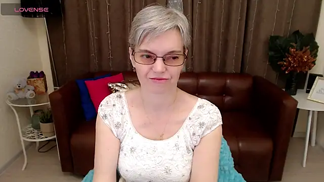 Snapshot of Cutie_Erikaa1 chatting on March 2025 02:19:02 AM Cutie Erikaa1 online show from March 2025 02:19:02 AM