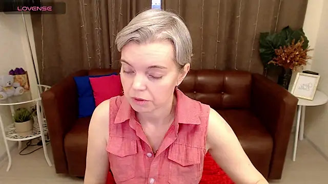 Snapshot of Cutie_Erikaa1 chatting on March 2025 02:28:02 AM Cutie Erikaa1 online show from March 2025 02:28:02 AM
