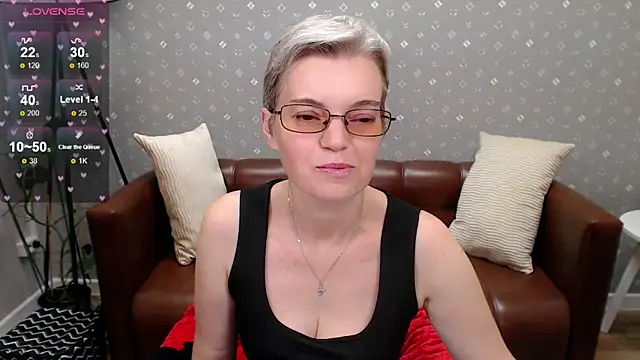 Snapshot of Cutie_Erikaa1 chatting on October 2025 03:05:01 AM Cutie Erikaa1 online show from October 2025 03:05:01 AM