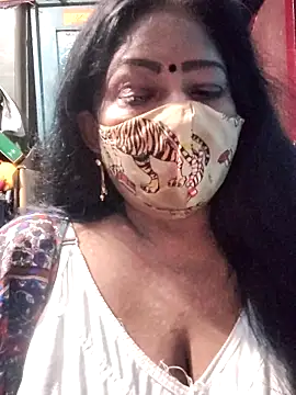 Snapshot of maniisha chatting on May 2026 07:09:02 PM maniisha online show from May 2026 07:09:02 PM