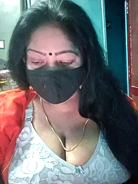 Snapshot of maniisha chatting on May 2026 04:37:01 PM maniisha online show from May 2026 04:37:01 PM