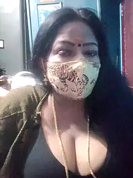 Snapshot of maniisha chatting on July 2026 04:11:01 PM maniisha online show from July 2026 04:11:01 PM