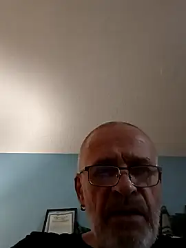 Snapshot of geilerschwanz64 chatting on January 2025 12:53:01 AM geilerschwanz64 online show from January 2025 12:53:01 AM