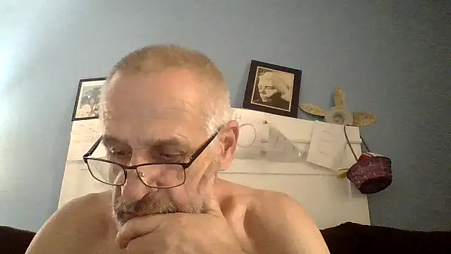 Snapshot of geilerschwanz64 chatting on October 2025 07:13:01 PM geilerschwanz64 online show from October 2025 07:13:01 PM