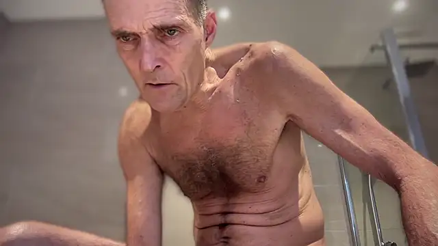 TowaFreespirit online show from January 2025 05:44:01 PM