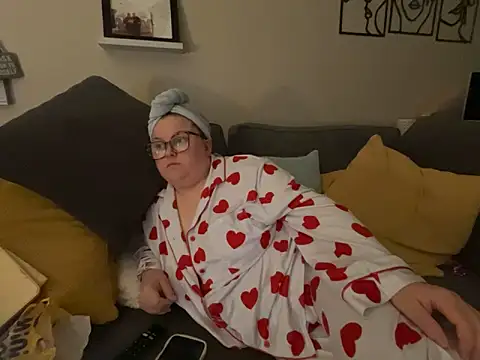 Tallulah-mae-xoxox online show from January 2025 05:20:01 PM