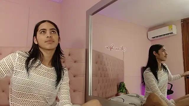 alice sofia online show from February 2026 01:38:02 PM