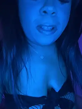 camiliaskye online show from June 2026 04:09:01 AM