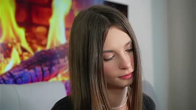 EvaLung777 online show from December 2025 10:02:01 AM