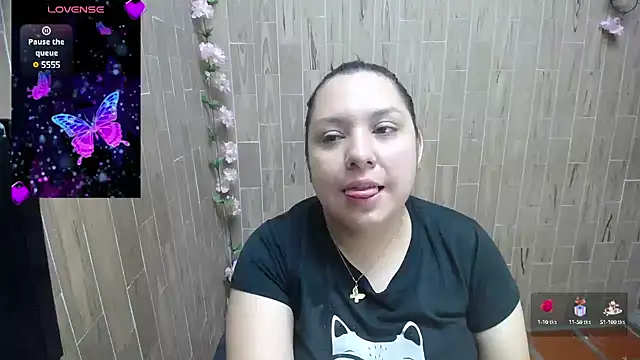 solyeria online show from March 2025 05:00:02 AM