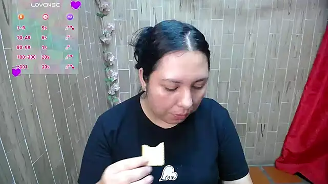 Snapshot of solyeria chatting on February 2026 06:34:02 PM solyeria online show from February 2026 06:34:02 PM