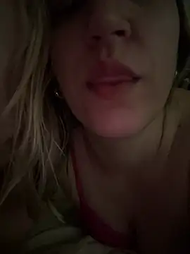 Bia sexynovaes online show from January 2025 04:50:01 AM