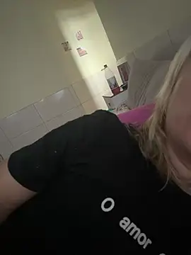 Bia sexynovaes online show from February 2025 06:15:02 PM