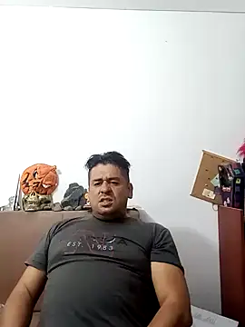 Snapshot of Joy2jordyson chatting on February 2025 04:35:02 AM Joy2jordyson online show from February 2025 04:35:02 AM