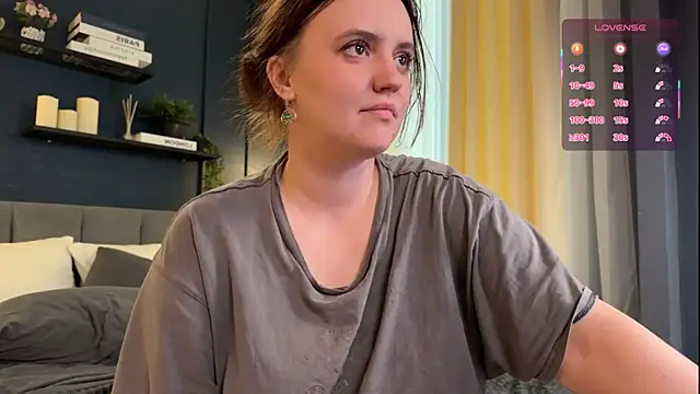 Lella Ryann  online show from April 2026 04:46:01 AM