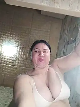 Holly-69 online show from March 2025 08:21:02 PM