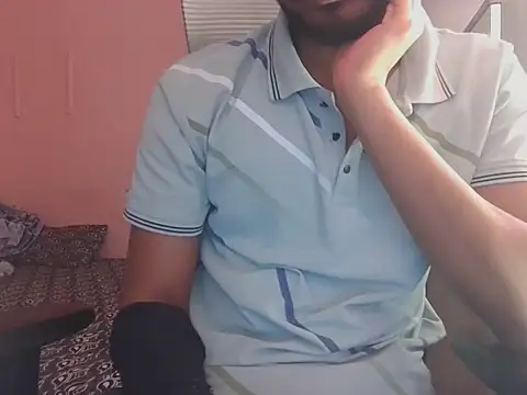 KissesBoyAD online show from November 2025 05:49:01 PM