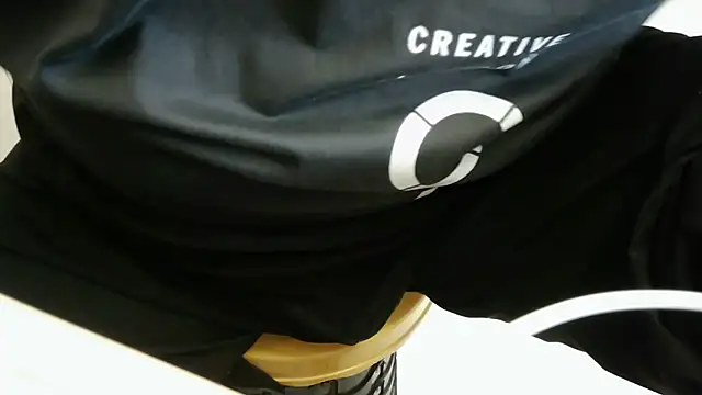 XiaoGuoGuo284512 online show from February 2026 07:03:02 AM