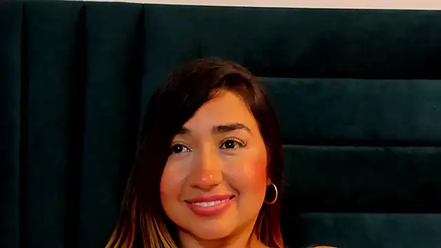 Snapshot of LisaWhite_ chatting on March 2025 04:56:02 AM LisaWhite online show from March 2025 04:56:02 AM