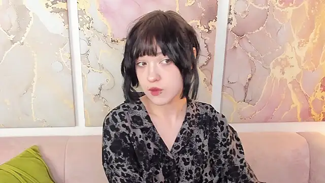 fiamoory online show from November 2025 01:19:01 AM