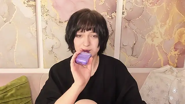 fiamoory online show from December 2025 01:14:02 AM