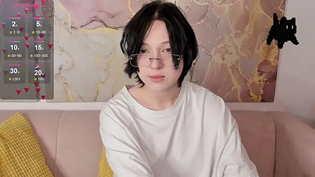 fiamoory online show from March 2026 01:22:02 AM