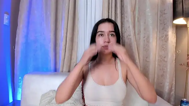 LaraGoldd online show from October 2025 12:43:02 AM