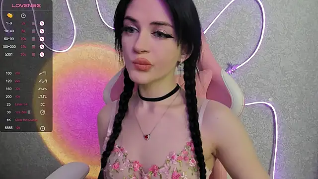 Molly Crystall online show from June 2026 02:49:01 AM