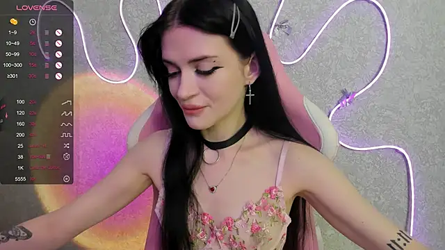 Molly Crystall online show from July 2026 03:56:02 AM