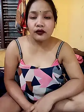 Radhikadavi879 online show from January 2025 03:35:02 PM