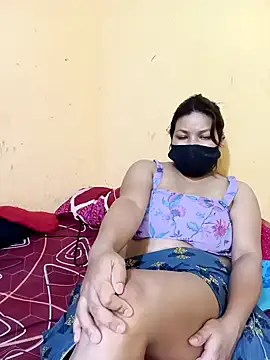 Radhikadavi879 online show from February 2025 09:59:01 PM