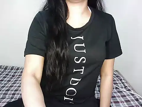 Snapshot of DILRUBA-JAN chatting on March 2025 12:10:02 AM DILRUBA-JAN online show from March 2025 12:10:02 AM